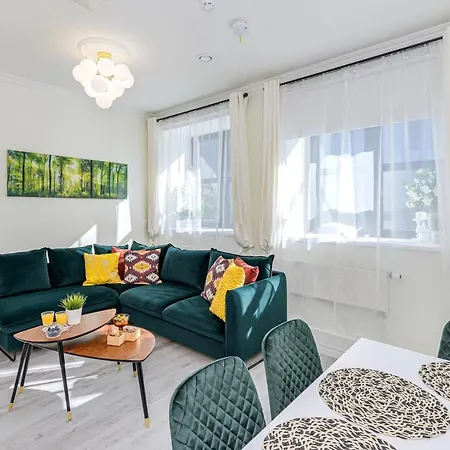 Korter Tallinn City Center 2-Bedroom Apartment With Two Kitchen And Two Bathroom Tallinn