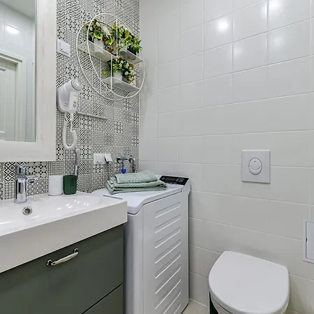 Tallinn City Center 2-Bedroom Apartment With Two Kitchen And Two Bathroom Korter *