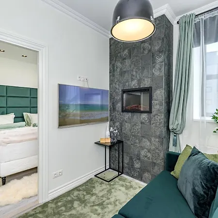 Korter Tallinn City Center 2-Bedroom Apartment With Two Kitchen And Two Bathroom *