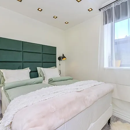 Tallinn City Center 2-Bedroom Apartment With Two Kitchen And Two Bathroom Korter Tallinn