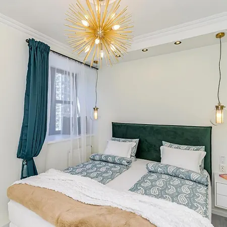 Διαμέρισμα Tallinn City Center 2-Bedroom Apartment With Two Kitchen And Two Bathroom Ταλίν